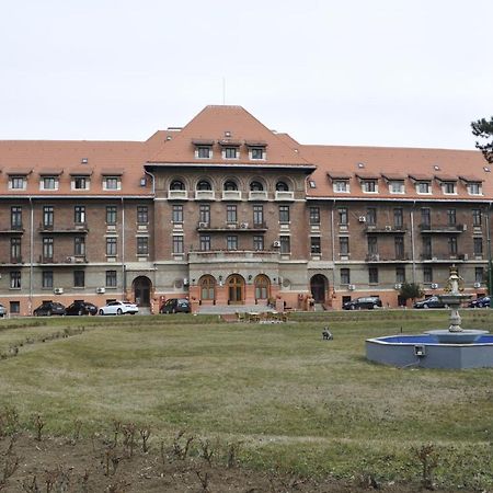 Hotel Triumf Bukarest Exterior foto