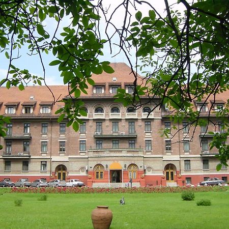 Hotel Triumf Bukarest Exterior foto